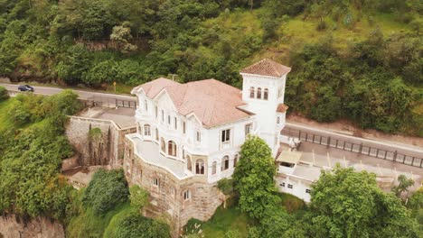 take-aerial-drone-house-museum