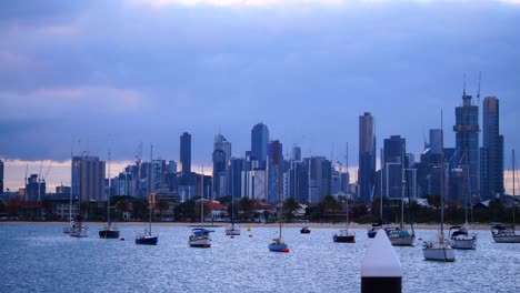 melbourne cbd día a noche timelapse desde el muelle de st kilda - playa
