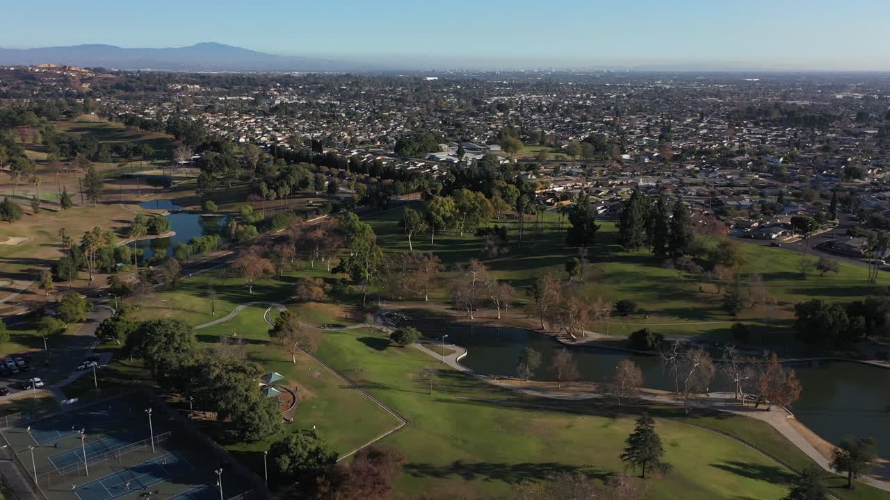 Panning right to show the Lake at La Mirada Regional Park