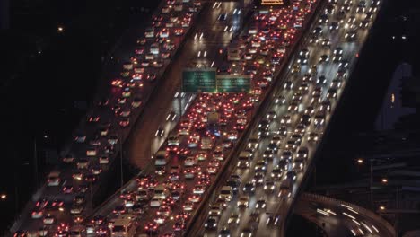 timelapse de la autopista congestionada en bangkok