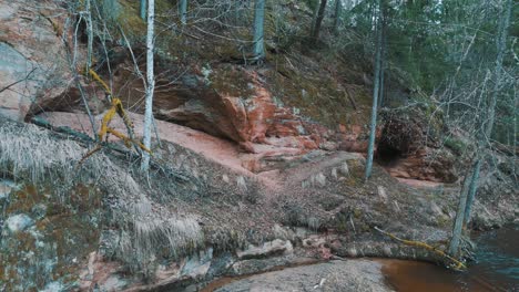 Naturlehrpfad-Cecilu-In-Ieriki,-Lettland