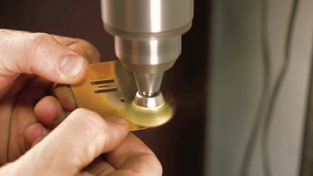 금속 스 비디오의 시트를 는