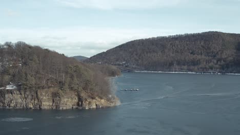 vistas aéreas de drones del parque nacional keller en invierno