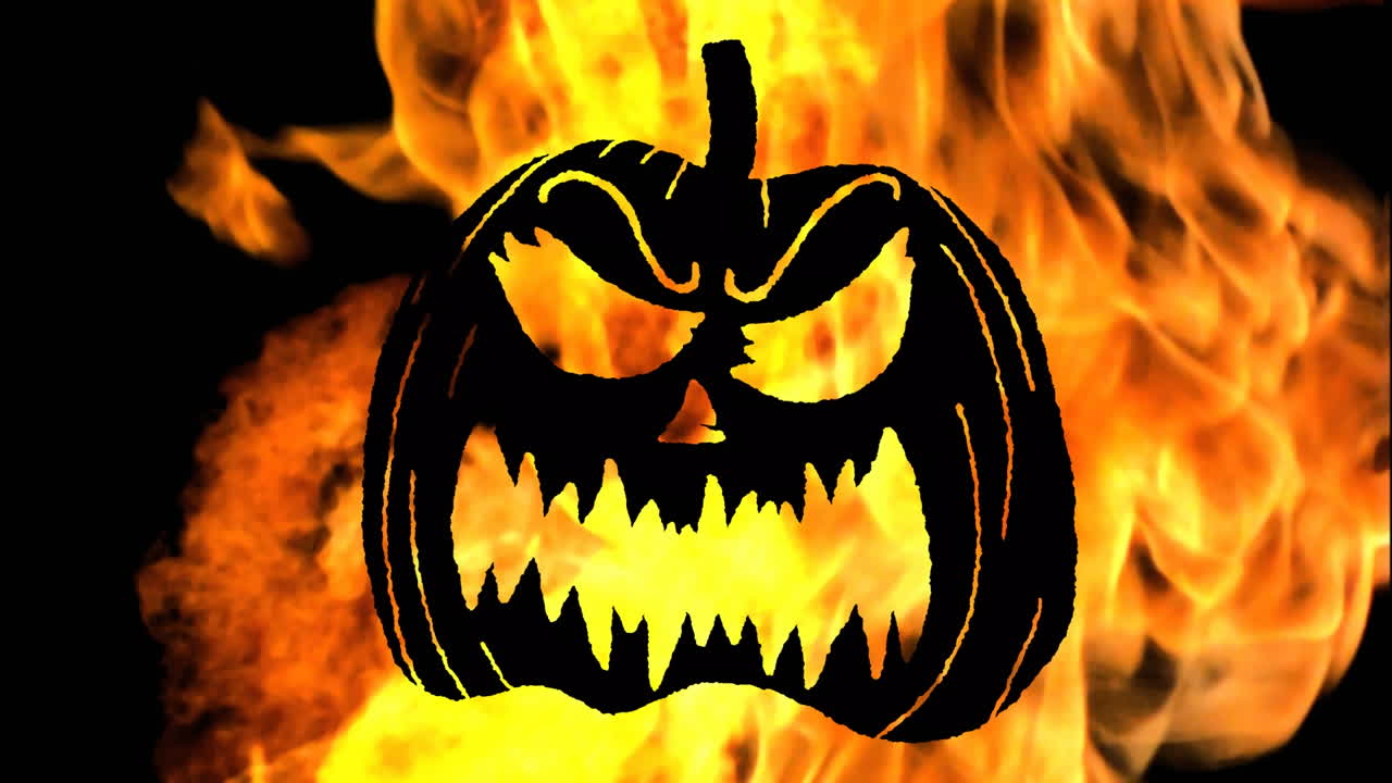 Animation einer Halloween-Kürbislaterne vor Flammenhintergrund