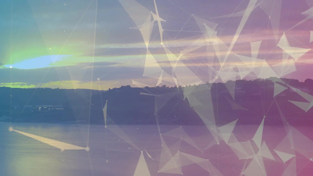 Pemandangan danau memadukan pantulan senja dan overlay jaring segitiga, menampilkan node jaringan yang bersinar