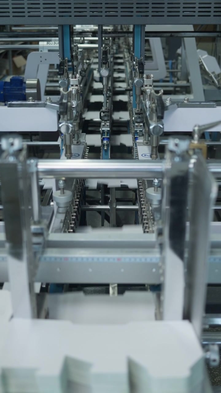 Vertical of Automatic Folder Gluer Machine in Factory Production Line