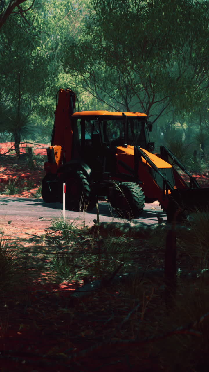 숲 속 의 발굴기