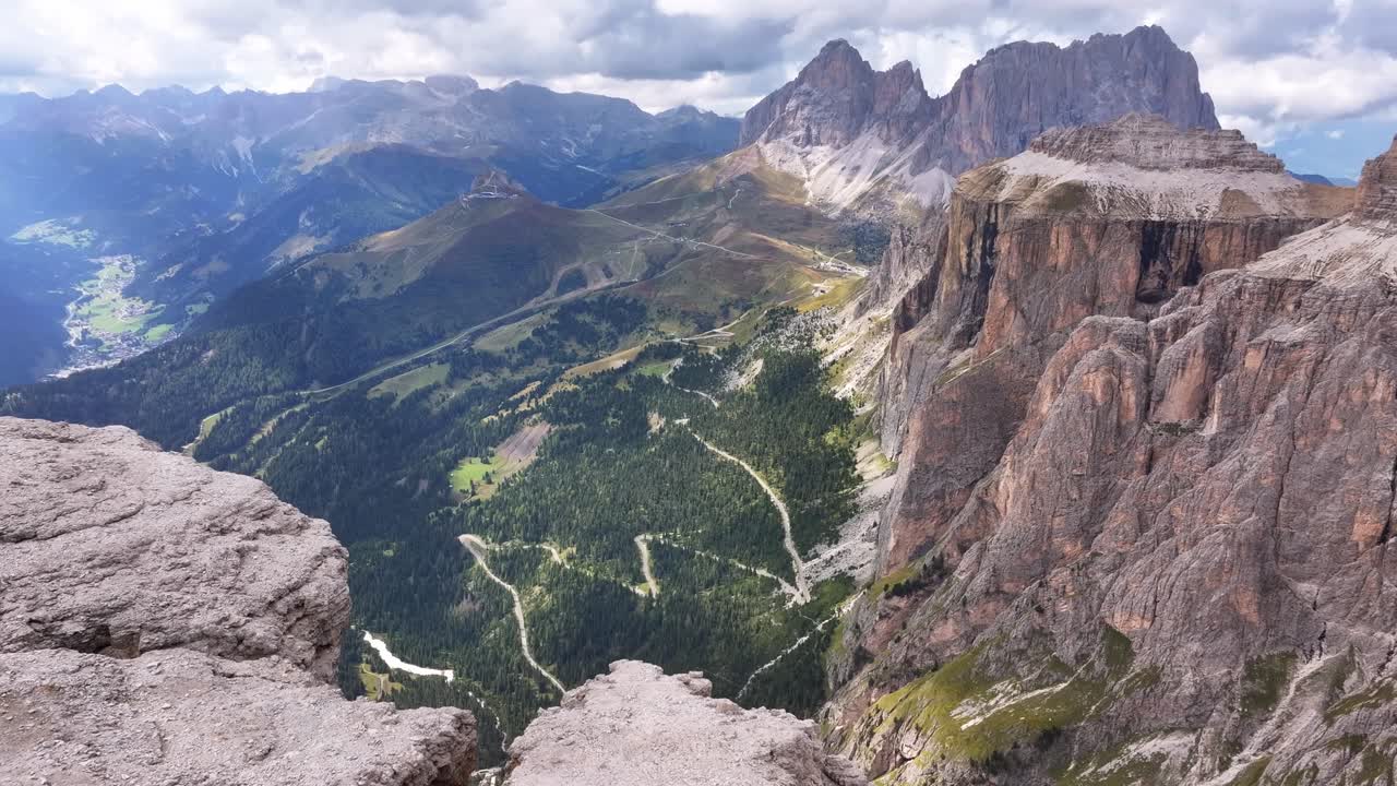 View from Sass Pordoi to the serpentine leading up to the Sella Pass
