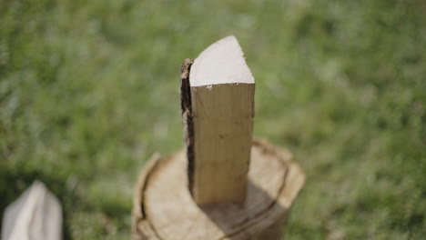 leña apilada