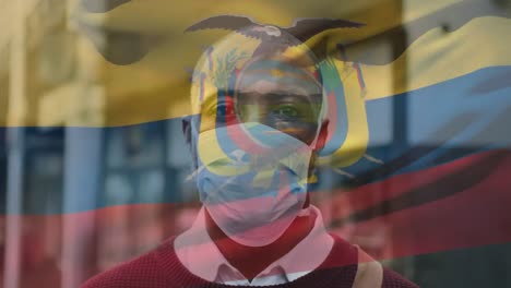 animación de la bandera de ecuador ondeando sobre un hombre que usa una máscara facial durante la pandemia de covid-19