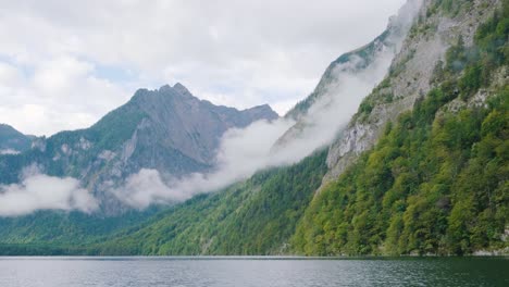 Konigssee-Alpine-lake-idyllic-coastline-cliffs-view,-Berchtesgadener-Land,-Bavaria,-Germany