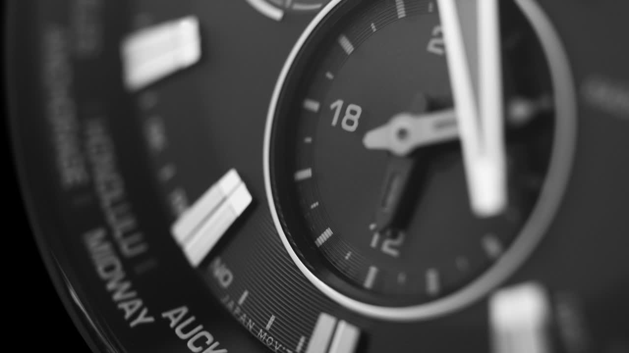 generic chronograph wristwatch / clock