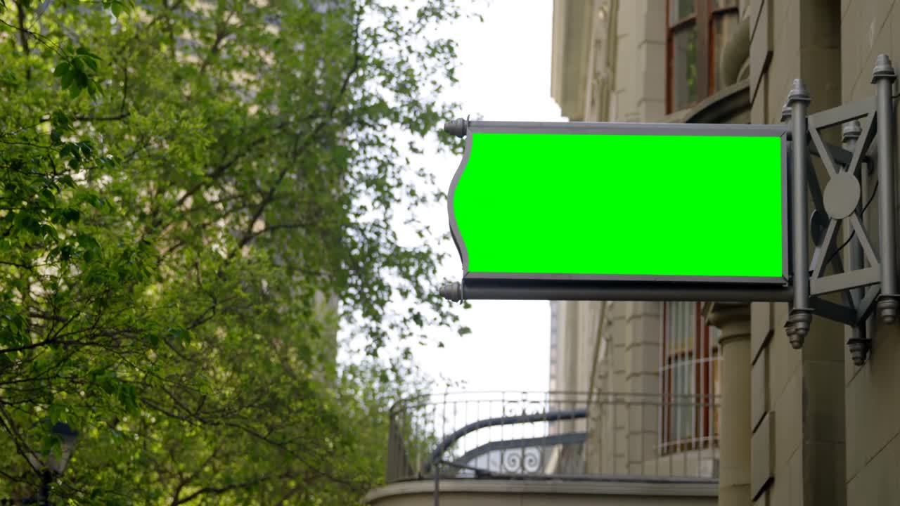 led hoarding en el exterior del edificio en la ciudad 4k