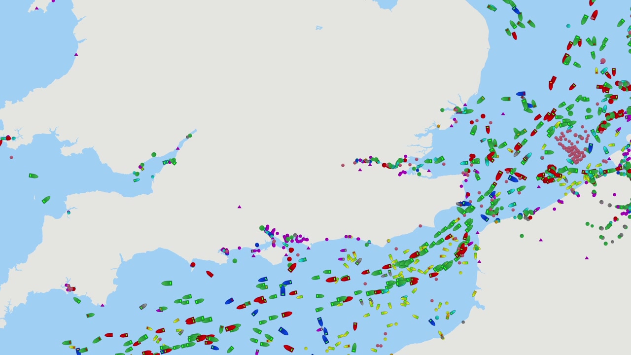 Kanał La Manche. Szczegółowa mapa cyfrowa danych śledzenia statków i ruchu morskiego w Kanale La Manche, globalne szlaki handlowe, logistyka tankowców ropy naftowej, dystrybucja energii, geopolityka.