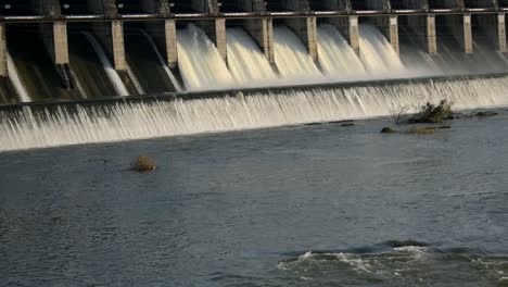 Infraestructura-Masiva-De-La-Presa-Waghur-Jalgaon-Maharashtra-India