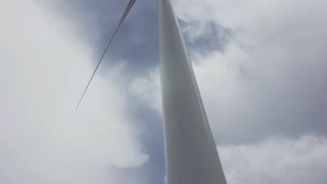 Close-up-shot-of-wind-turbine