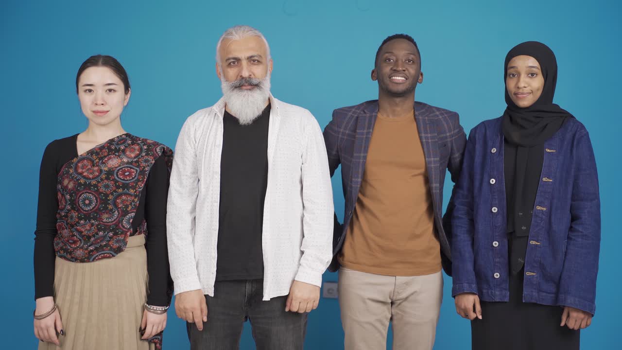 다민족 사람들의 초상화. 다른 인종과 민족 개념.