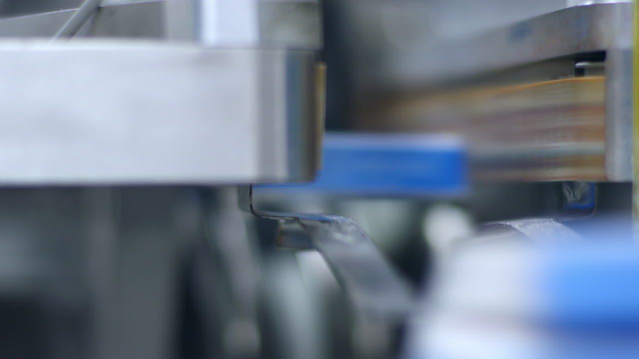 envasado de cajas farmacéuticas. proceso de envasado médico. fabricación médica