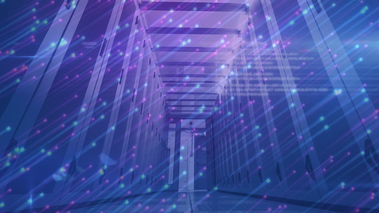 animación de luces azules y rosas moviéndose sobre los servidores