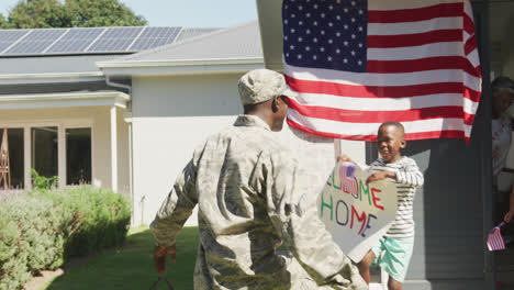 video of african american soldier back to his family