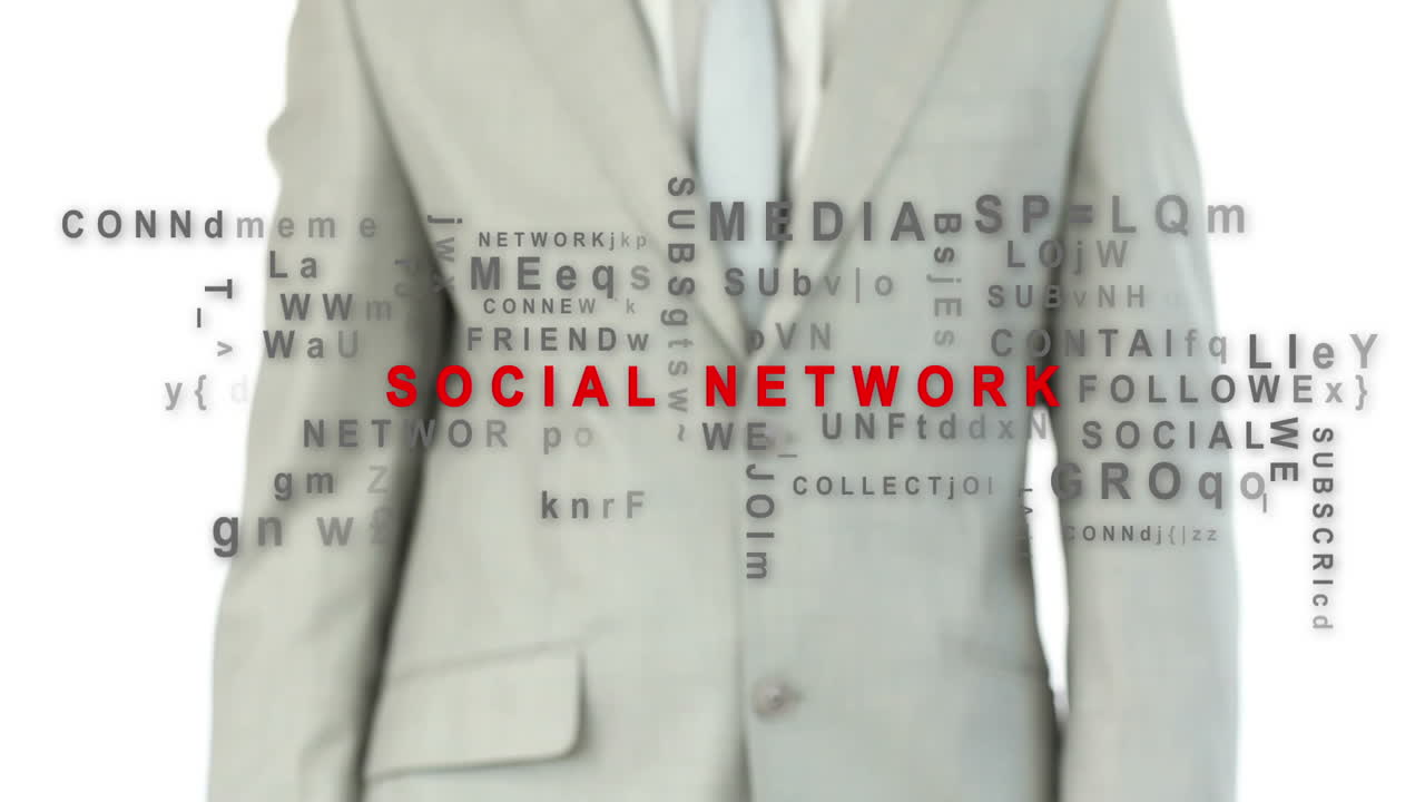 소셜 네트워크 버튼을 누르는 사업가