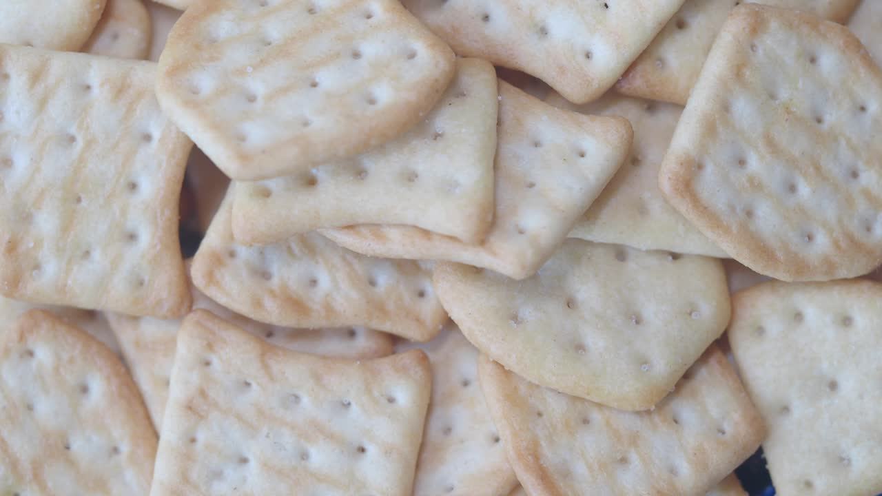 Un mucchio di cracker