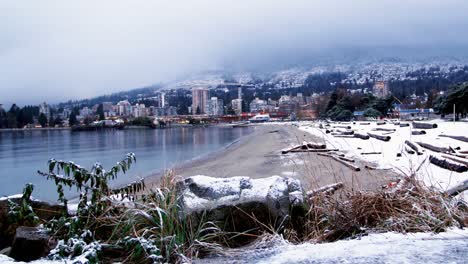 View-of-cityscape-and-sea