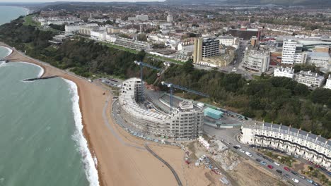 Nuevos-Apartamentos-Frente-A-La-Playa-Folkestone-Kent-Uk-Imágenes-Aéreas-4k