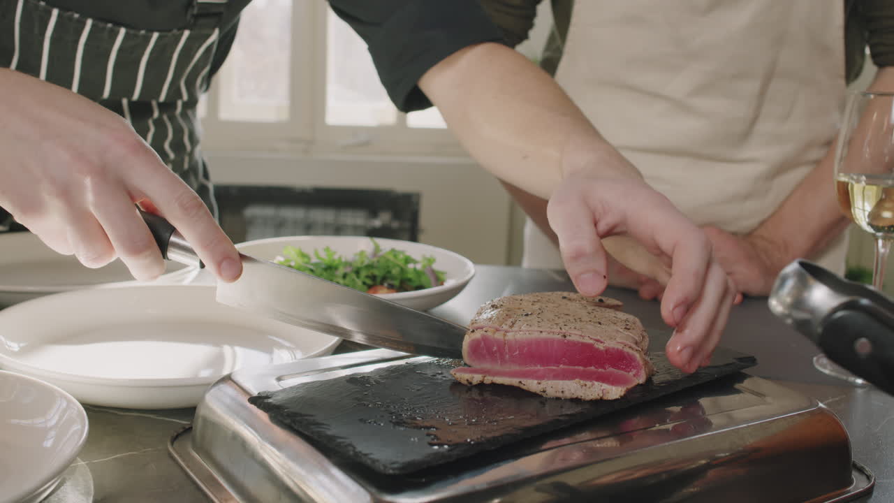 Preparing Seared Tuna Steak