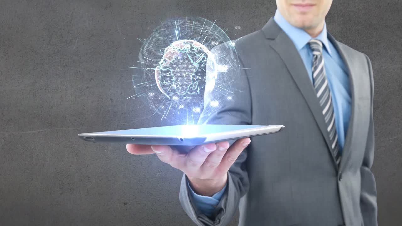 hombre de negocios usando una tableta digital