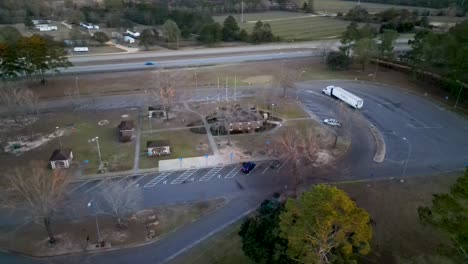 área de descanso del condado de barbour fuera de nosotros 431 cerca de eufaula alabama visto desde un avión no tripulado en órbita