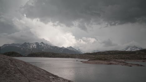 Timelapse-of-dramatic-stormy-weather-in-mountains