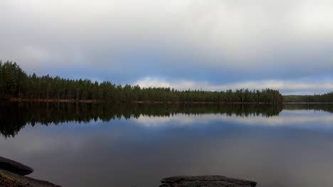 One-minute-video-of-calm-lake-scenery-in-Finland