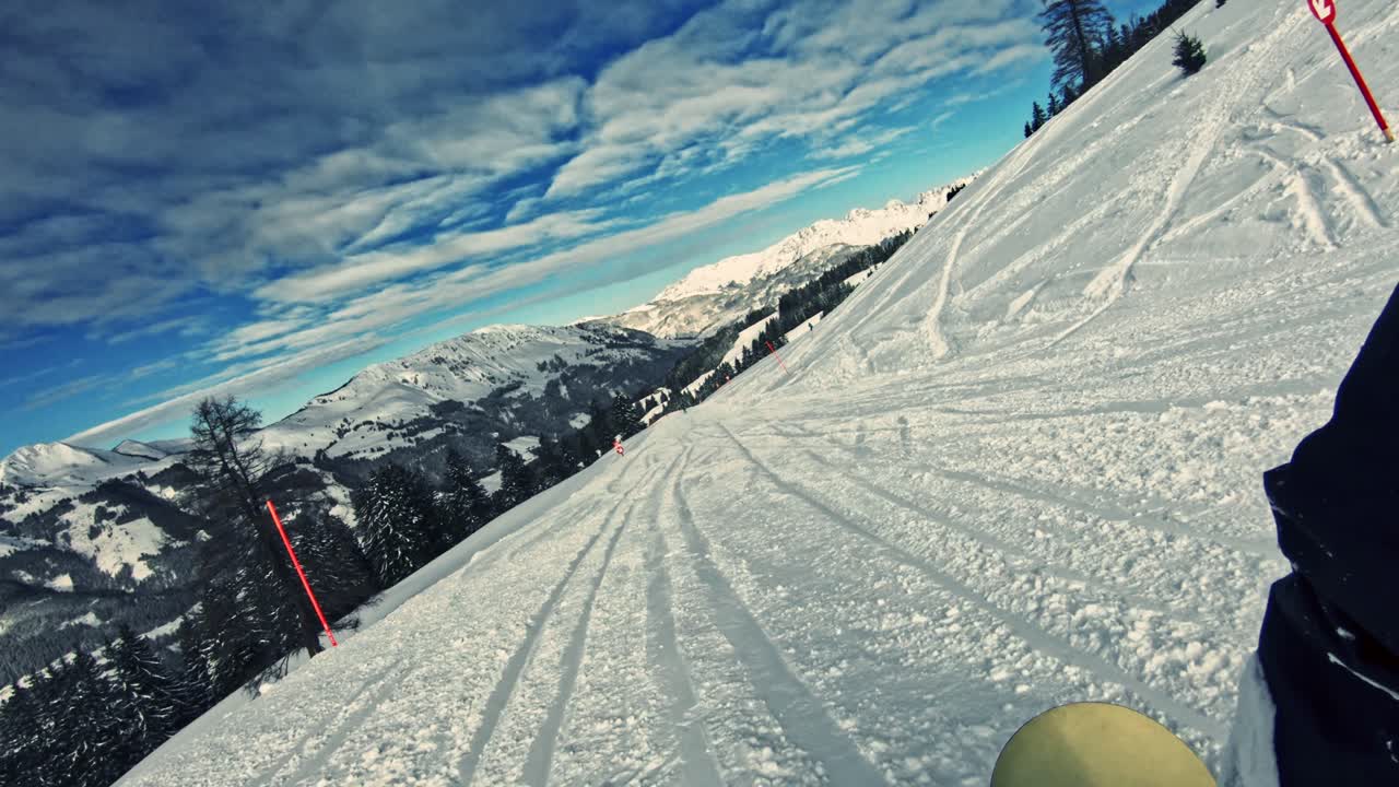 движение по горнолыжной трассе