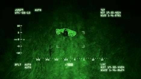 criminal siendo atrapado por un avión no tripulado en el bosque
