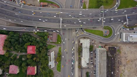 rusia ciudad de moscú hora del día tráfico carretera cruce anillo panorama aéreo 4k