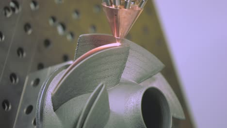 la pulverización dinámica en frío de gas cnc o pulverización en frío (cs) es un método de deposición de recubrimiento.