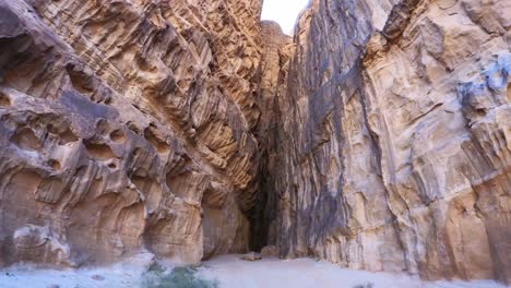 cañón de lawrence de arabia en wadi rum