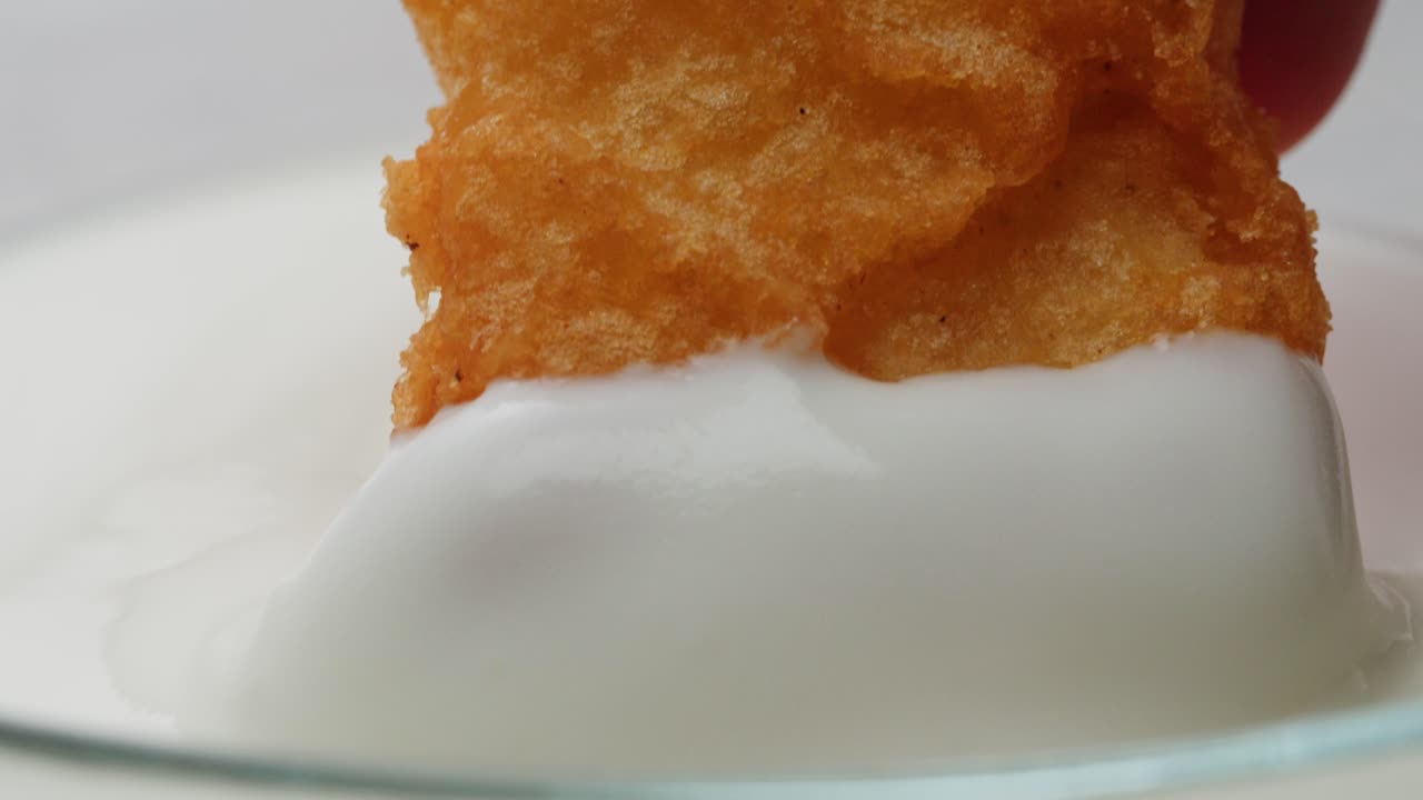 Chicken Nuggets in Yogurt Sauce