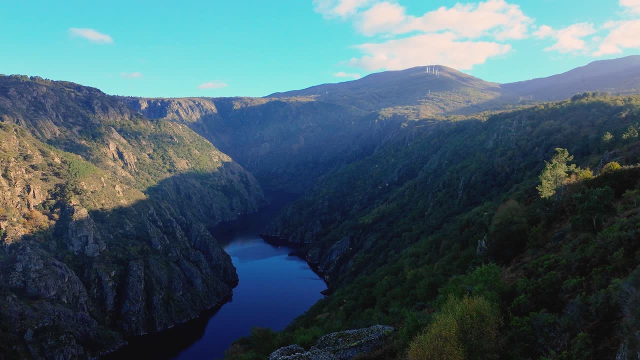Timelapse shot of Cañon del Rio Sil in Ribeira Sacra, capturing serene landscape transitions in Spain