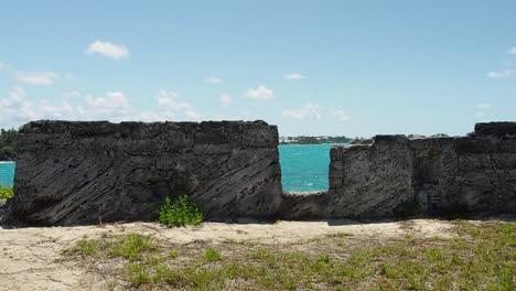 Un-Fuerte-En-La-Ubicación-De-Alcance-Del-Ferry-En-Bermudas