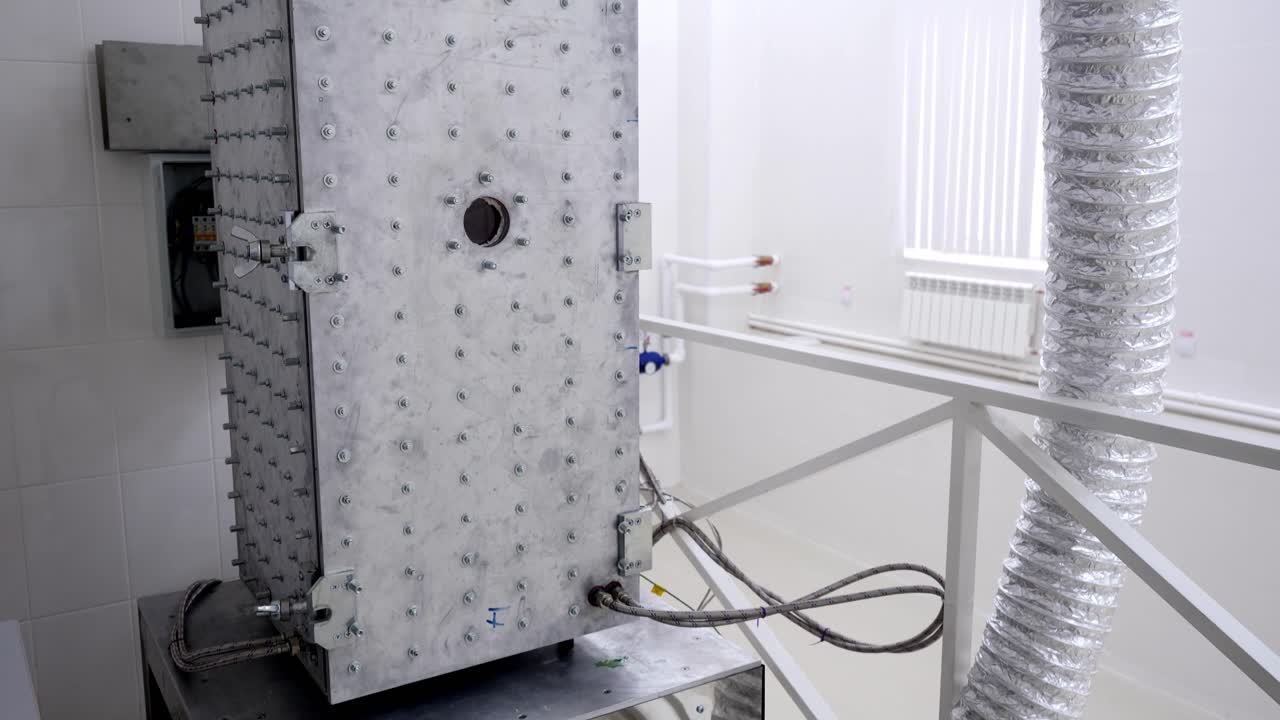 실험실 환경에서 산업용 금속 데기