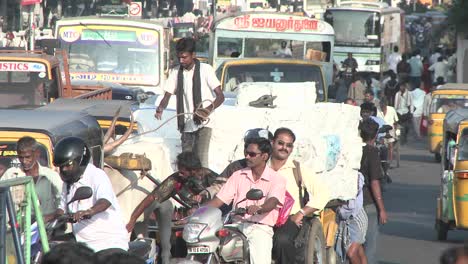 a busy street in india