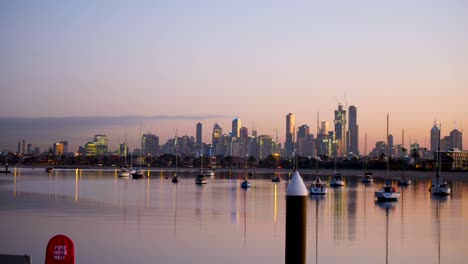 Timelapse-Del-Amanecer-De-Melbourne-Cbd-Desde-El-Muelle-De-St-Kilda-Timelapse