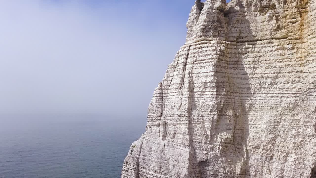 белые скалы береговой линии