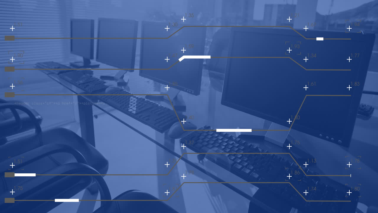 사무실의 책상과 파란색 배경에 있는 컴퓨터에서 금융 데이터 처리의 애니메이션