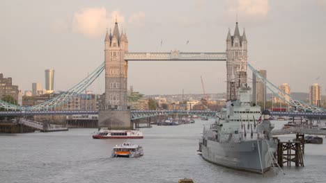 hms belfast infront of tower bridge