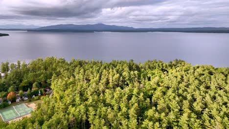 slow push over lake winnipesaukee new hampshire