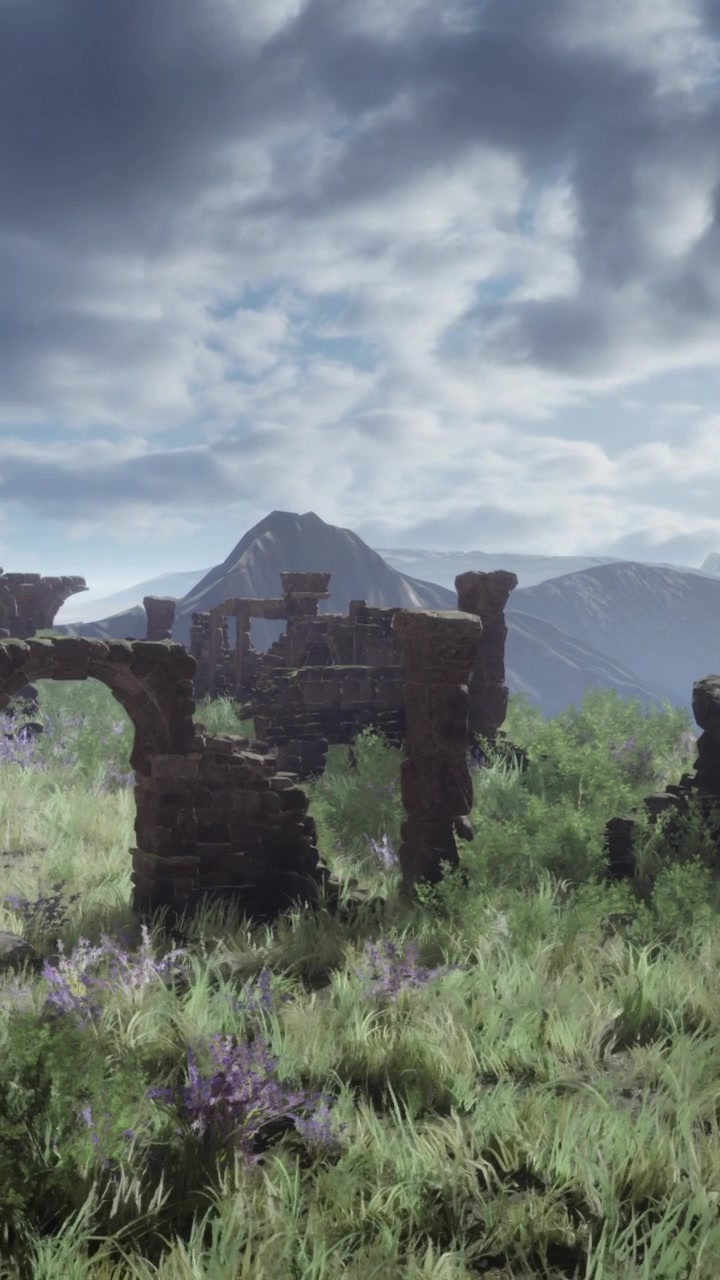 Antiguas ruinas de piedra en la naturaleza con montañas y nubes de fondo.