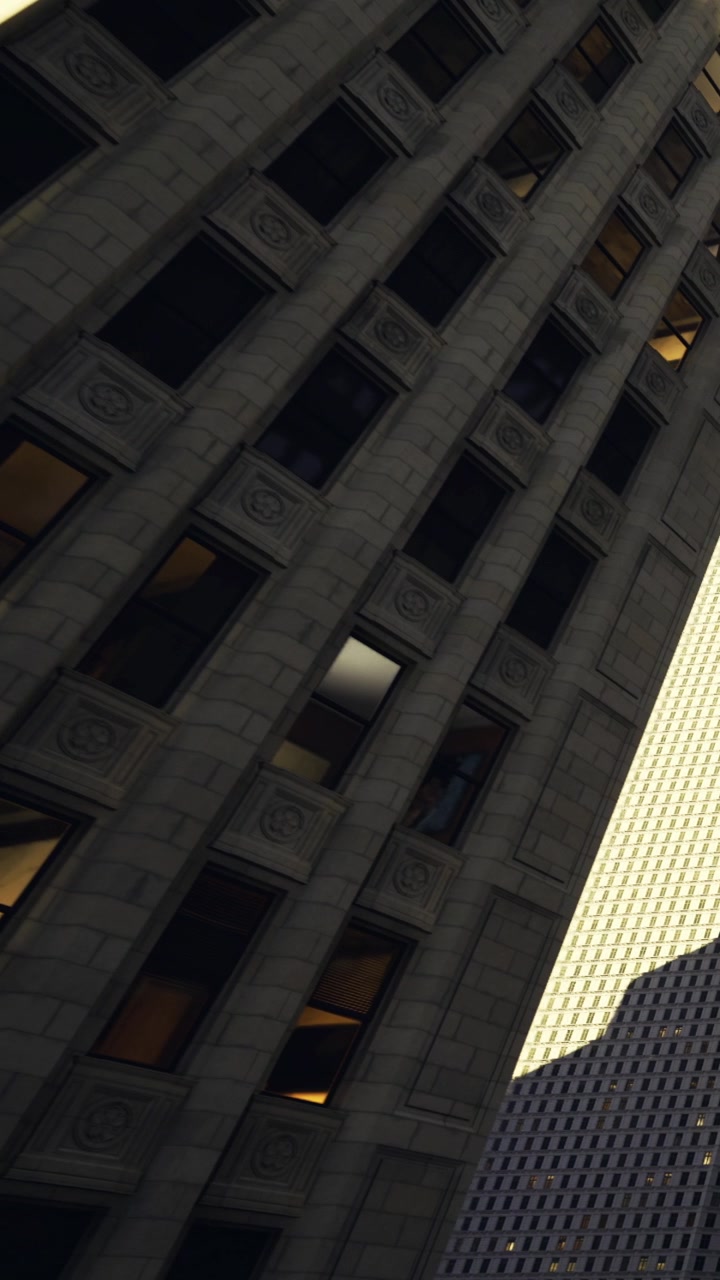 Vista verso il cielo di edifici con architettura dettagliata e superfici riflettenti